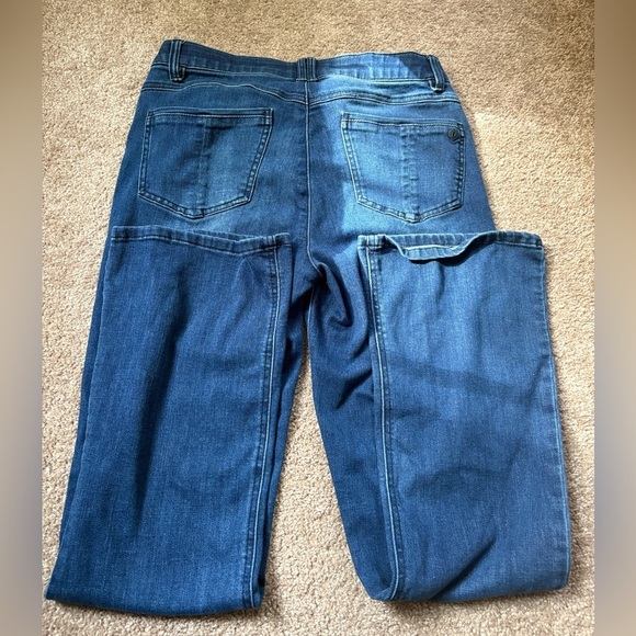 Democracy Women's Ab Solution Itty Bitty Boot Jean - Picture 2 of 3